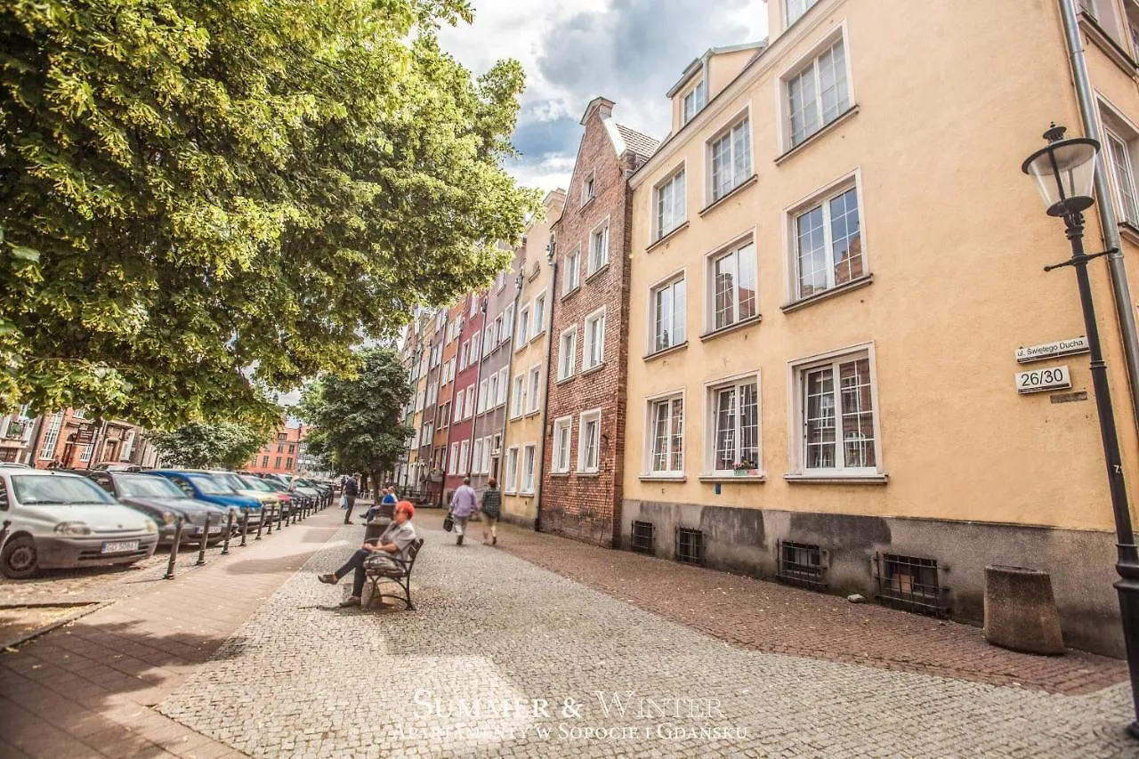 Family Luxury Nature Apartment, 1-6, 2 Sypialnie I Salon, 100M Bazylika Gdansk 0*,  Poland
